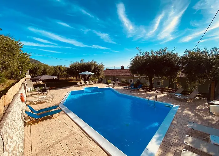 Olive Grove Poolside 3* Бенитсес