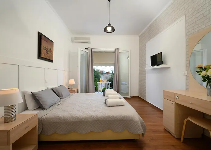 Olive Grove Poolside 3*