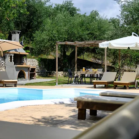 Hotel de apartamente Olive Grove Poolside Benitses (Corfu)