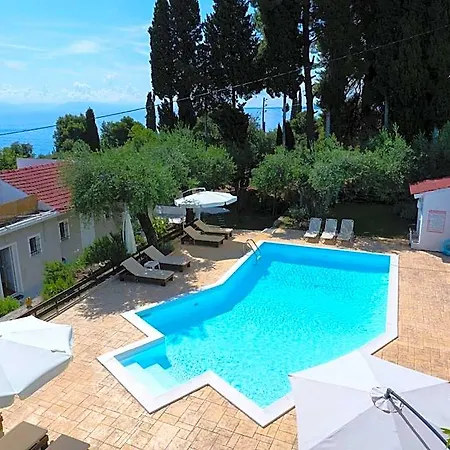 Olive Grove Poolside Apartahotel 4*