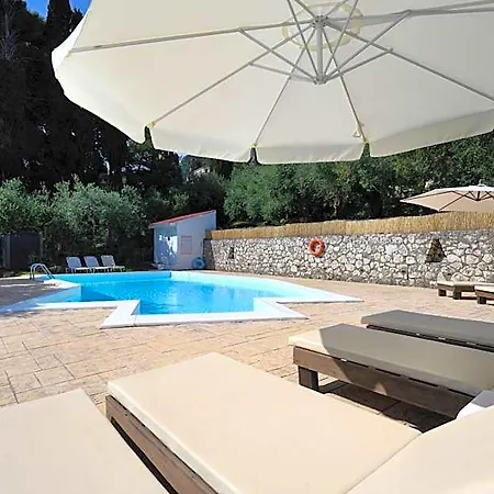 Apartahotel Olive Grove Poolside 4*