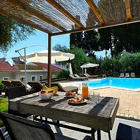 Apartahotel Olive Grove Poolside 4*
