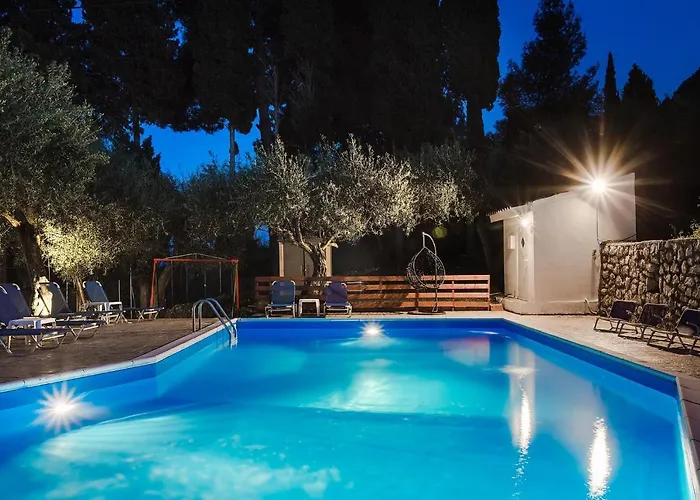 מלון דירות Olive Grove Poolside
